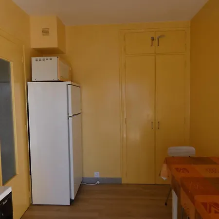 Appartement Saint-jean-de-monts, 2 Pièces, 5 Personnes - Fr-1-323-102 *